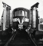 168388 Afbeelding van een diesel-electrisch treinstel DE 5 (serie 181-197, voorheen serie 51-68) van de N.S. in de ...